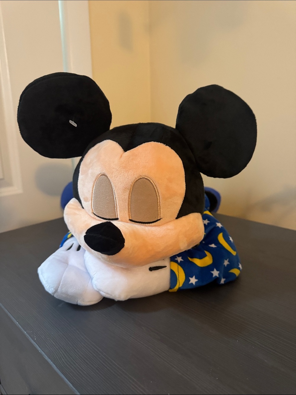 Disney adorable sleeping large plush Mickey Pj stuffed toy